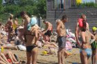 Kauniečiai užplūdo paplūdimius Kauniečiai užplūdo paplūdimius